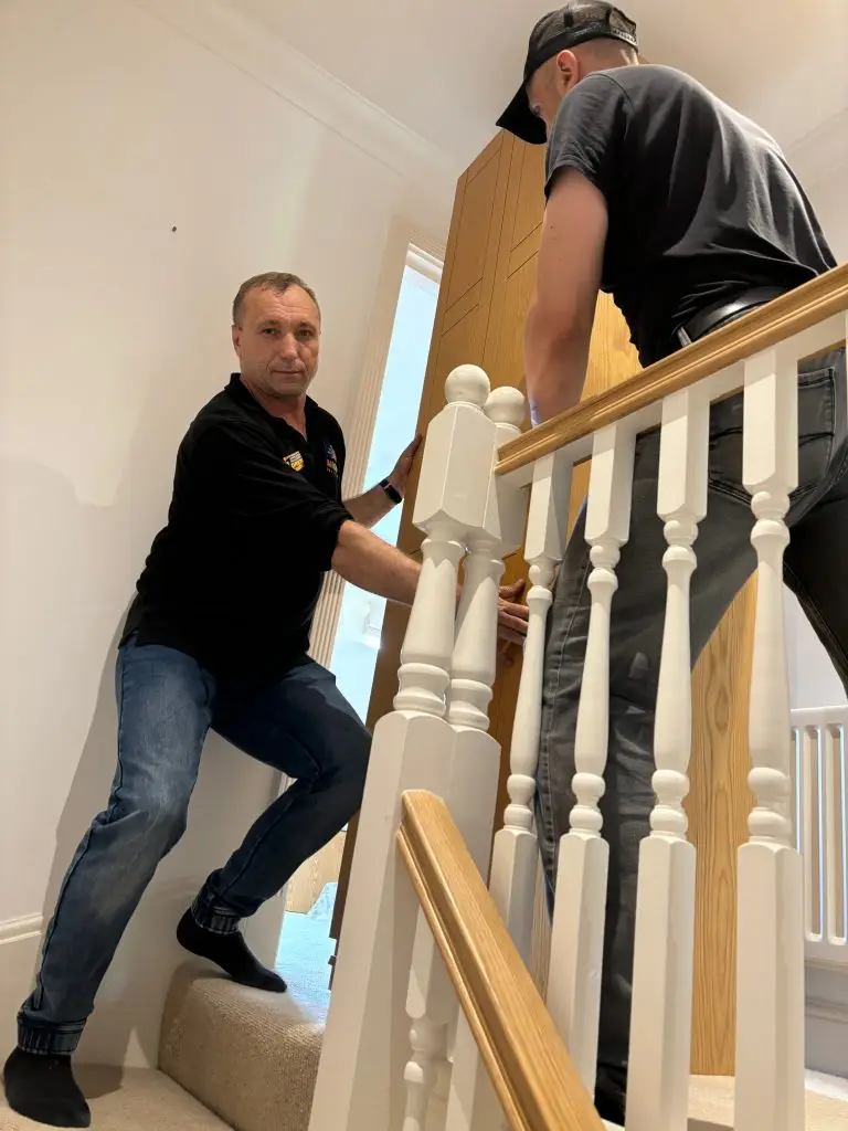 Expert Removals Barking team helping to move boxes