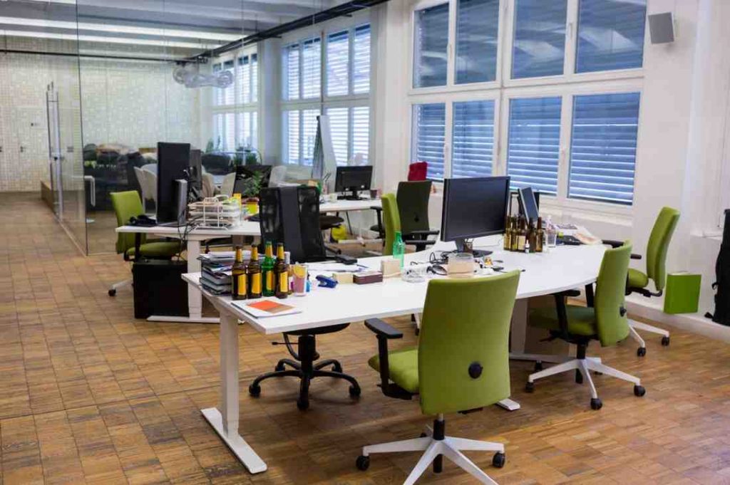 Office chair table for Relocation in London